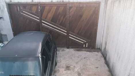 Casa de Praia com Piscina - JUSSARA - Mongaguá - Sossego - lado Morro