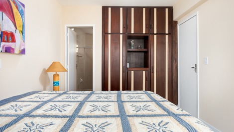 Confortable Apt FRENTE AL MAR, 2 Dormitorios, Aire Acond., Wifi, Garaje