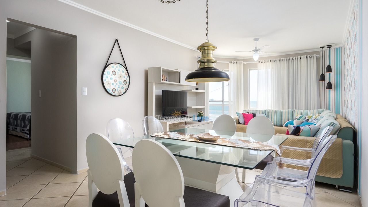 Apartment for vacation rental in Itapema (Meia Praia)