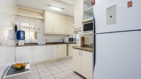 Comfortable Sea Front, 2 Dorm, Air Cond., Wifi, Garage