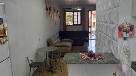 Casa de playa en una urbanización cerrada