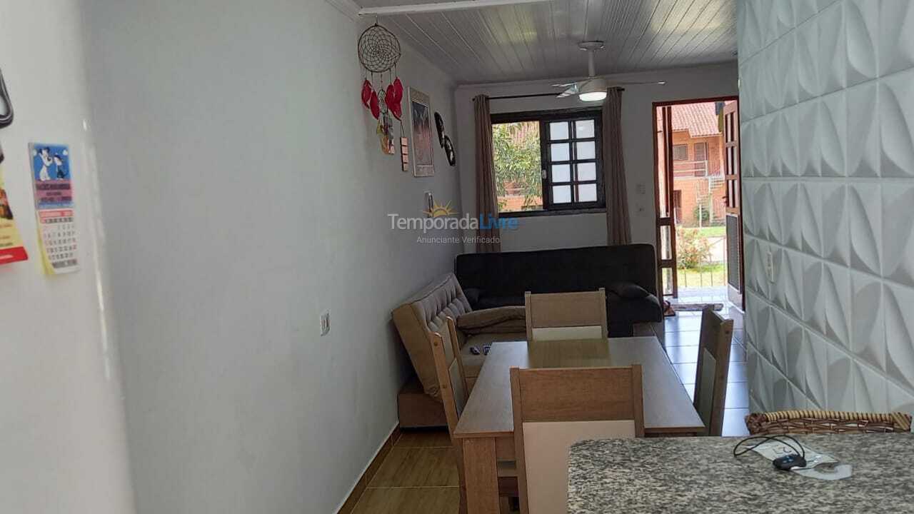Casa para alquiler de vacaciones em Ubatuba (Maranduba)