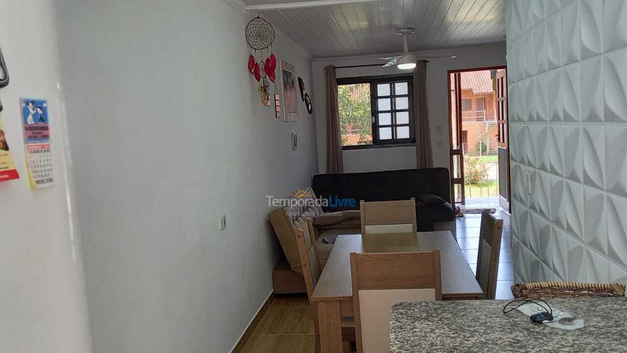 Casa para alquiler de vacaciones em Ubatuba (Maranduba)