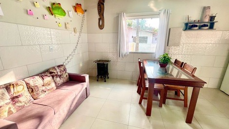 House facing the sea (Caminhos do ribeirão)