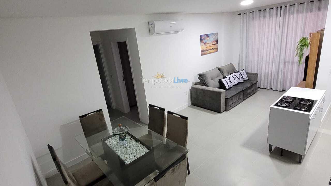Apartment for vacation rental in Governador Celso Ramos (Praia de Palmas)