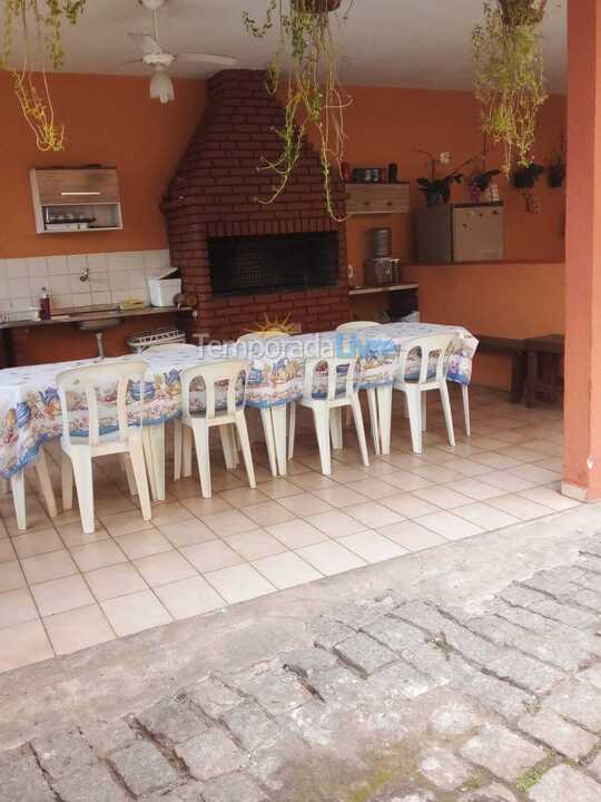 Apartment for vacation rental in Bertioga (Praia do Indaiá)
