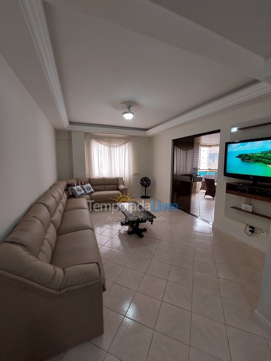 Apartamento para aluguel de temporada em Itapema (Meia Praia)