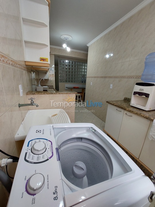 Apartamento para aluguel de temporada em Itapema (Meia Praia)