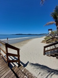 Excelente acesso a praia 