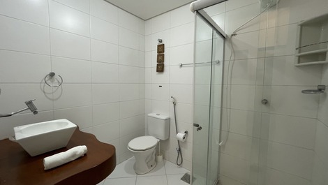 Casa Mar Piatã+Condo+Pool+7 People+Net