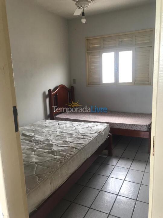 Apartamento para aluguel de temporada em Guarapari (Praia do Morro)