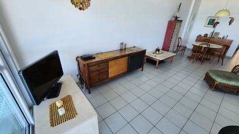 Apto. de frente ao mar pitangueiras, 3 suites, pertinho de tudo !