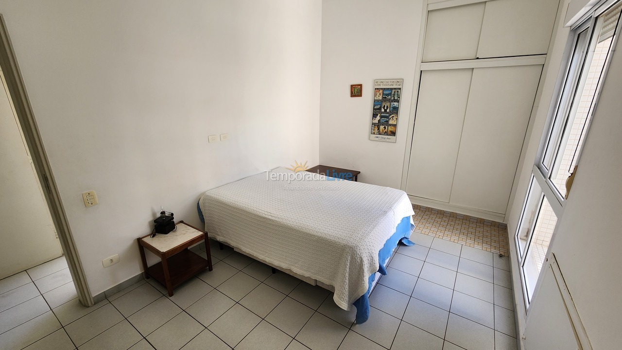 Apartamento para aluguel de temporada em Guarujá (Pitangueiras)