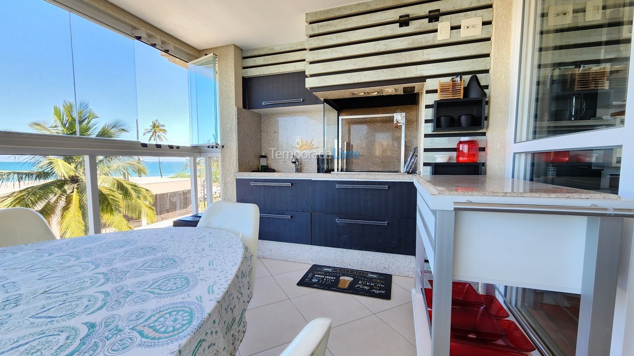 Apartamento para aluguel de temporada em Guarujá (Pitangueiras)