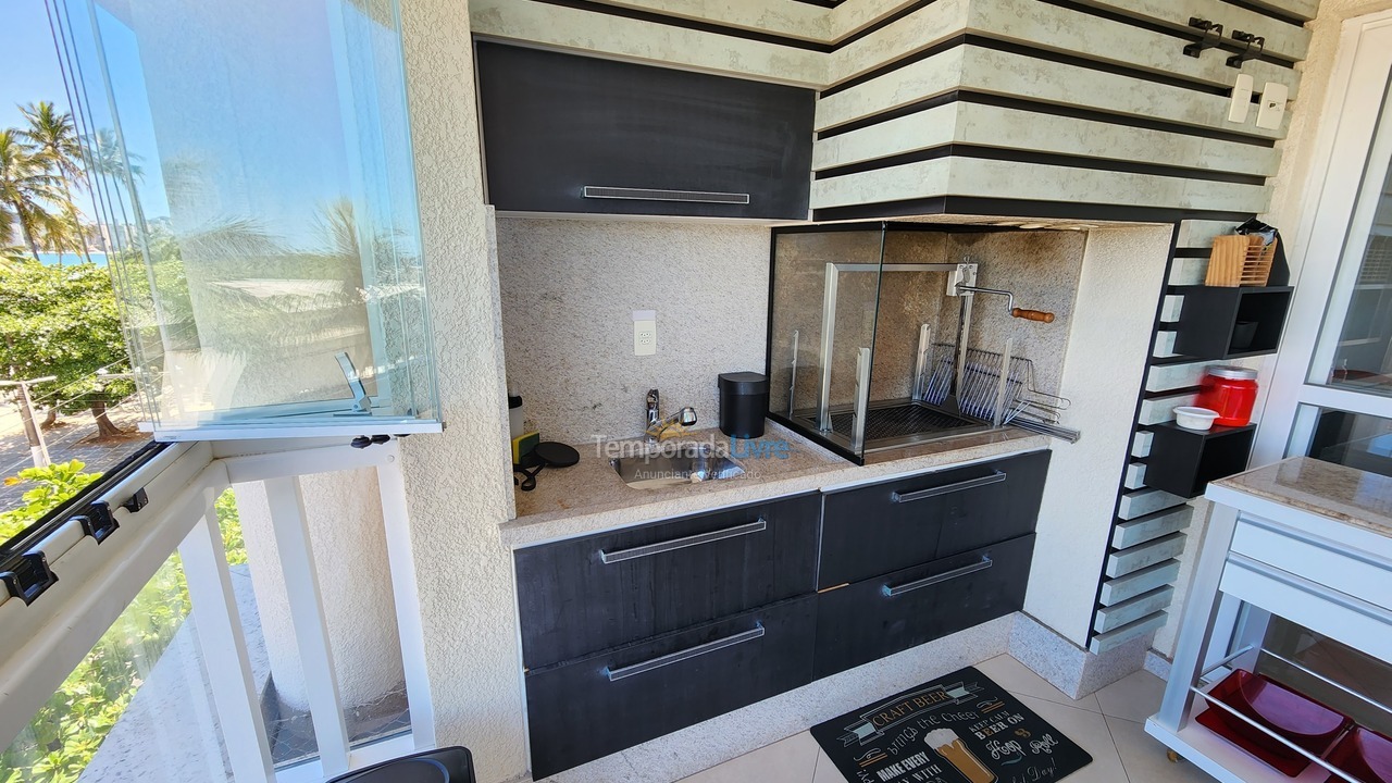 Apartamento para aluguel de temporada em Guarujá (Pitangueiras)