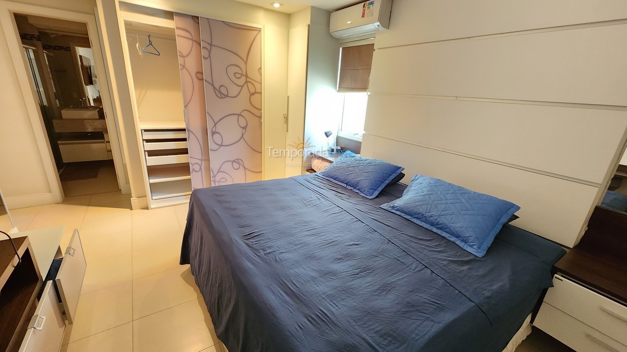 Apartamento para aluguel de temporada em Guarujá (Pitangueiras)