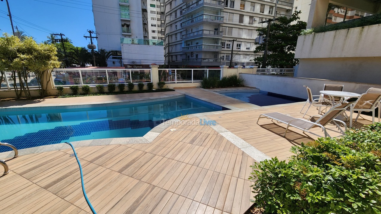 Apartamento para aluguel de temporada em Guarujá (Pitangueiras)