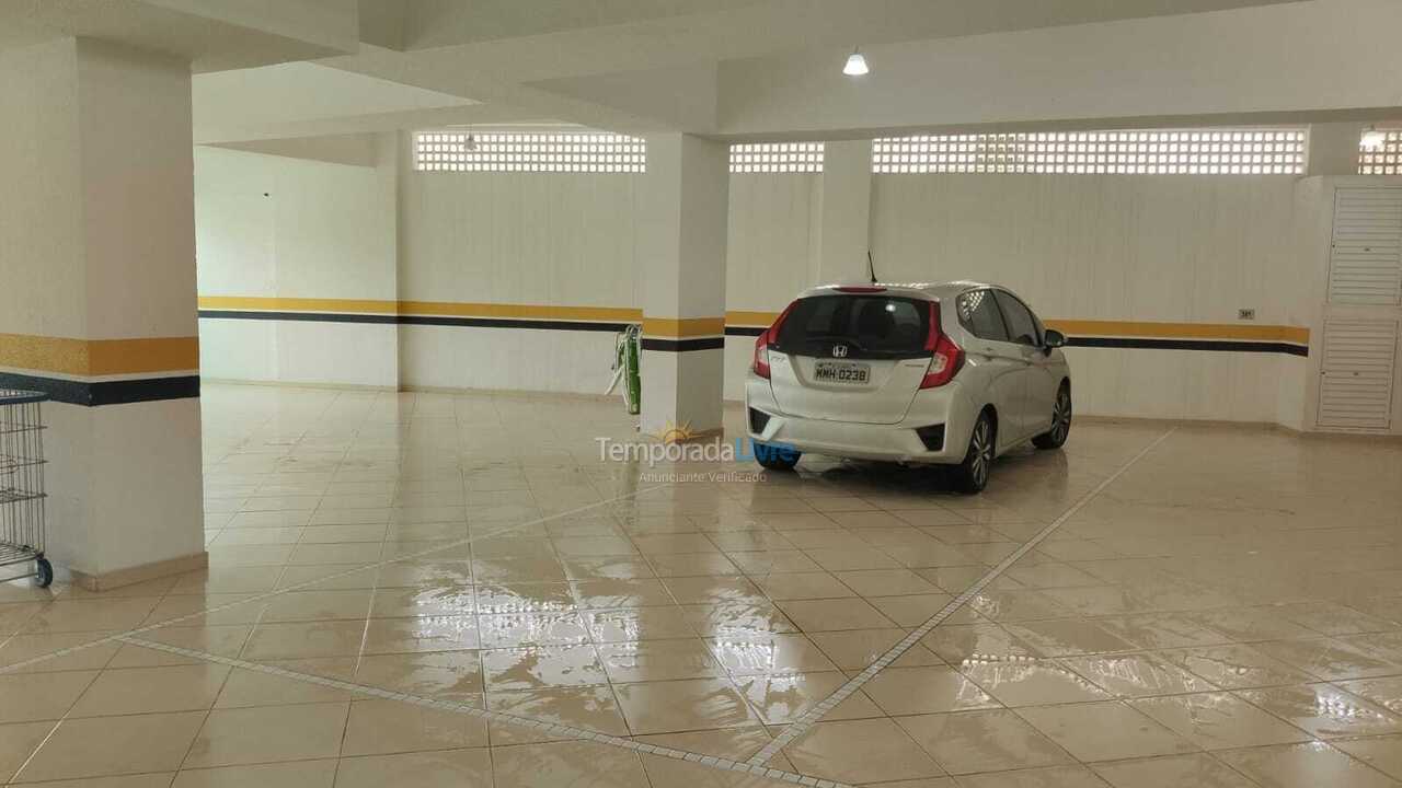 Apartamento para aluguel de temporada em Itapema (Centro)