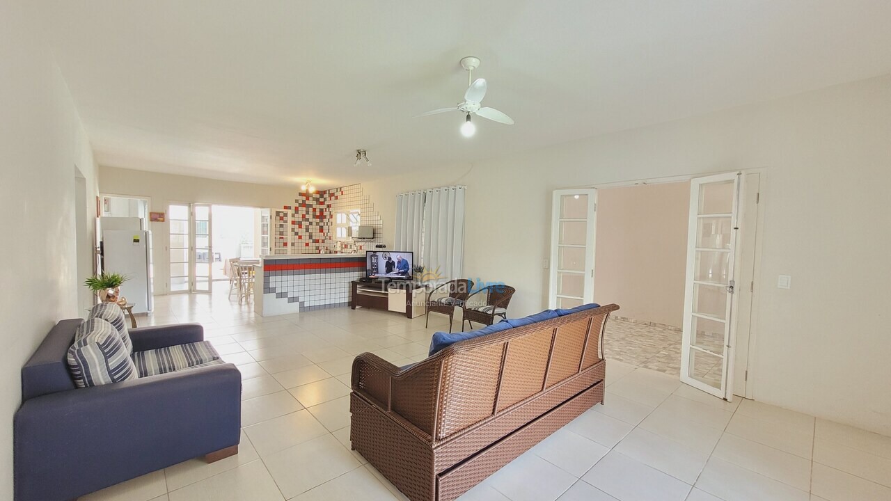 Casa para aluguel de temporada em Florianopolis (Canasvieiras)