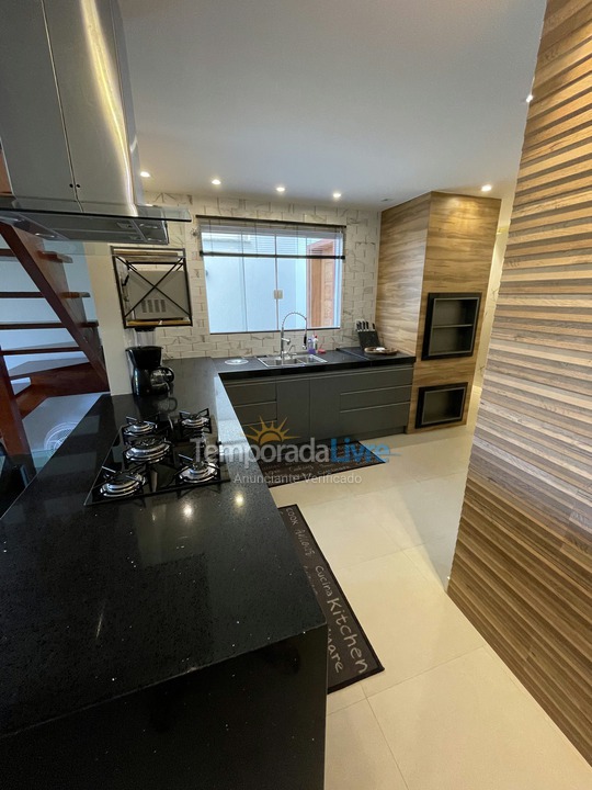 Casa para alquiler de vacaciones em Cabo Frio (Peró)