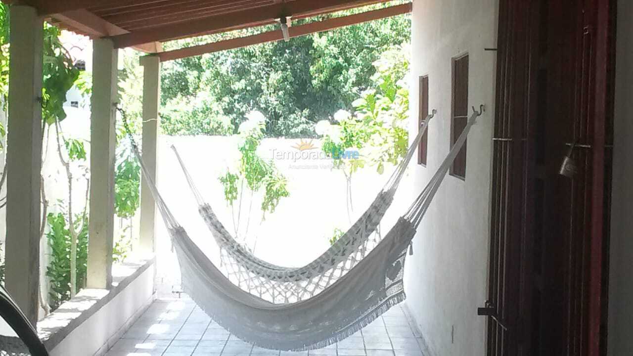 Casa para aluguel de temporada em Lucena (Camaçarí)