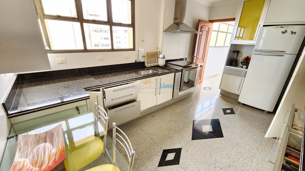 Apartamento para alquiler de vacaciones em Guarujá (Pitangueiras)