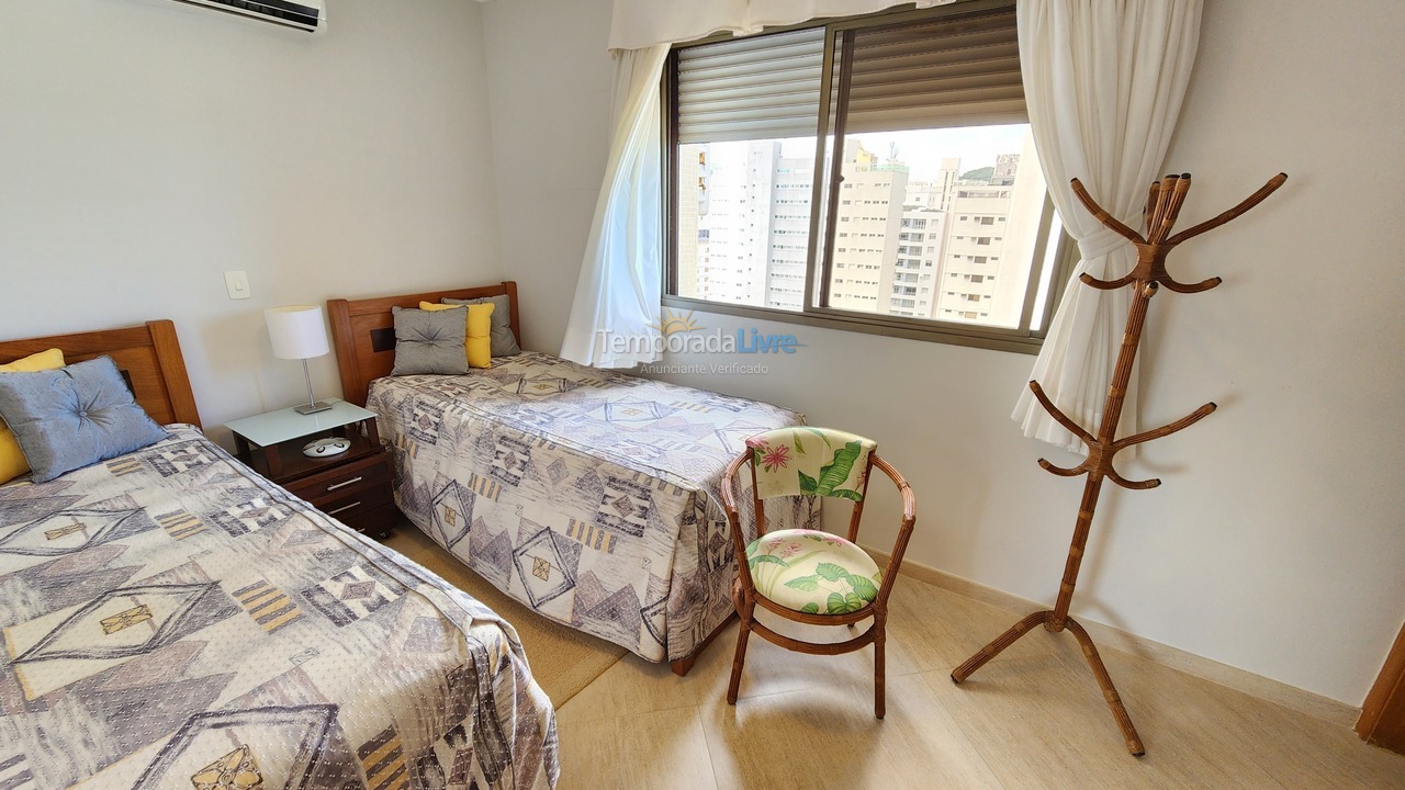 Apartamento para alquiler de vacaciones em Guarujá (Pitangueiras)