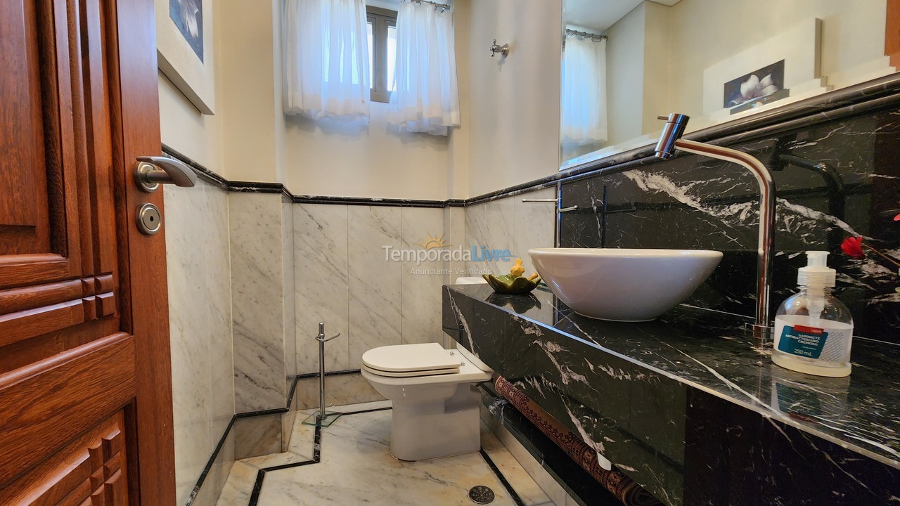 Apartamento para alquiler de vacaciones em Guarujá (Pitangueiras)