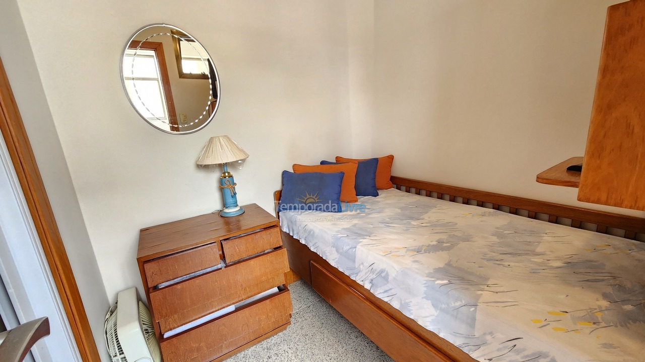 Apartamento para alquiler de vacaciones em Guarujá (Pitangueiras)