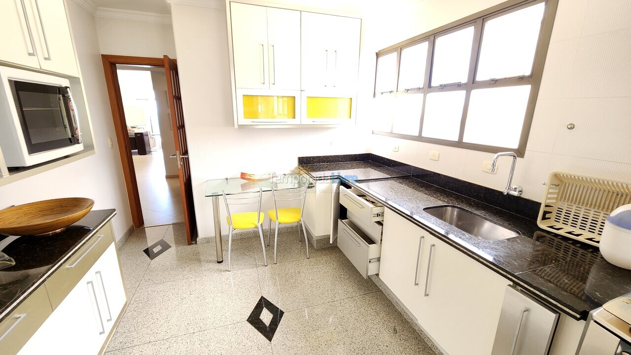 Apartamento para alquiler de vacaciones em Guarujá (Pitangueiras)