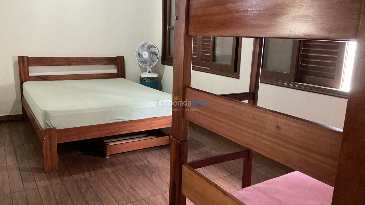 Casa para alquiler de vacaciones em Ubatuba (Praia Grande)