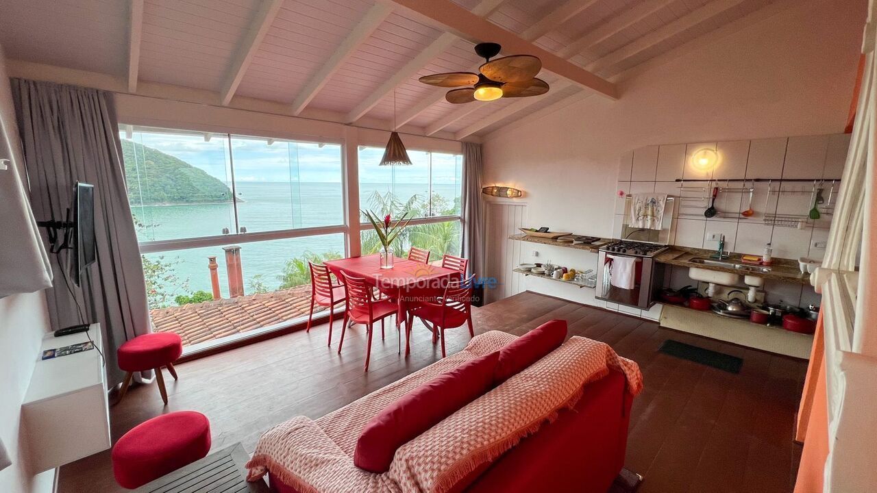 Casa para aluguel de temporada em São Sebastião (Barra do Sahy)