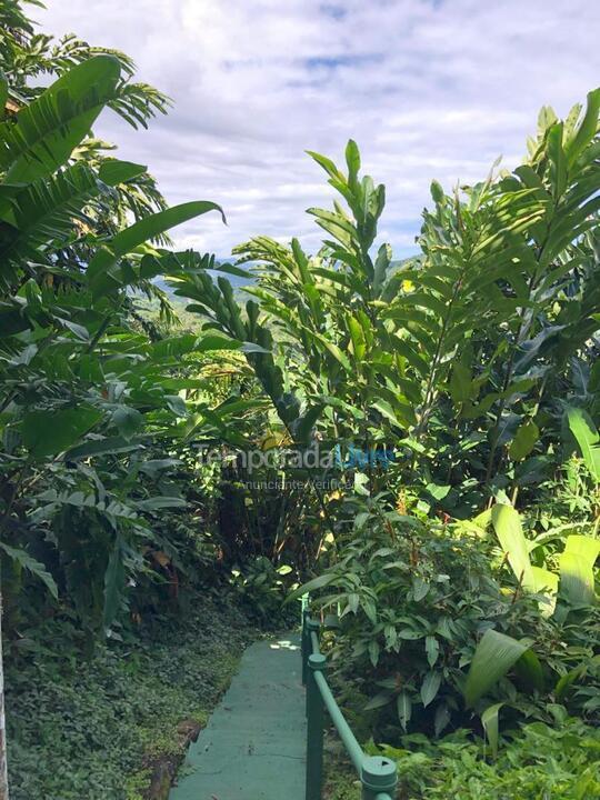 Casa para aluguel de temporada em São Sebastião (Barra do Sahy)