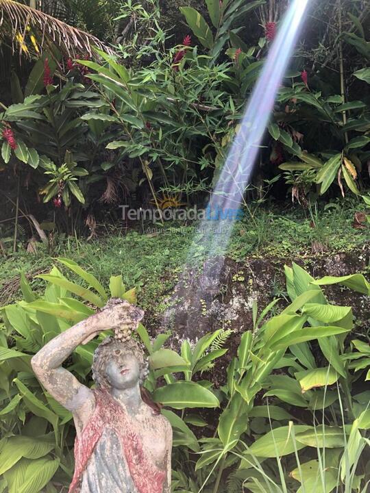 Casa para aluguel de temporada em São Sebastião (Barra do Sahy)