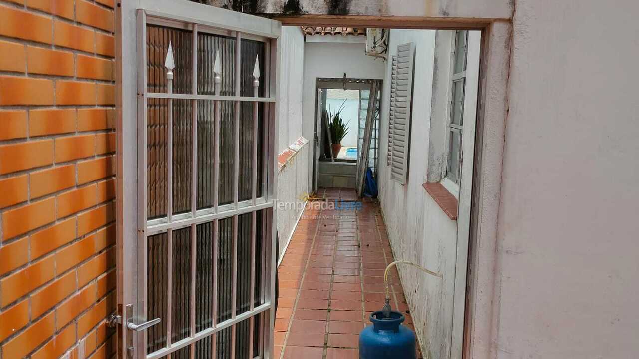 Casa para alquiler de vacaciones em Guarujá (Enseada)