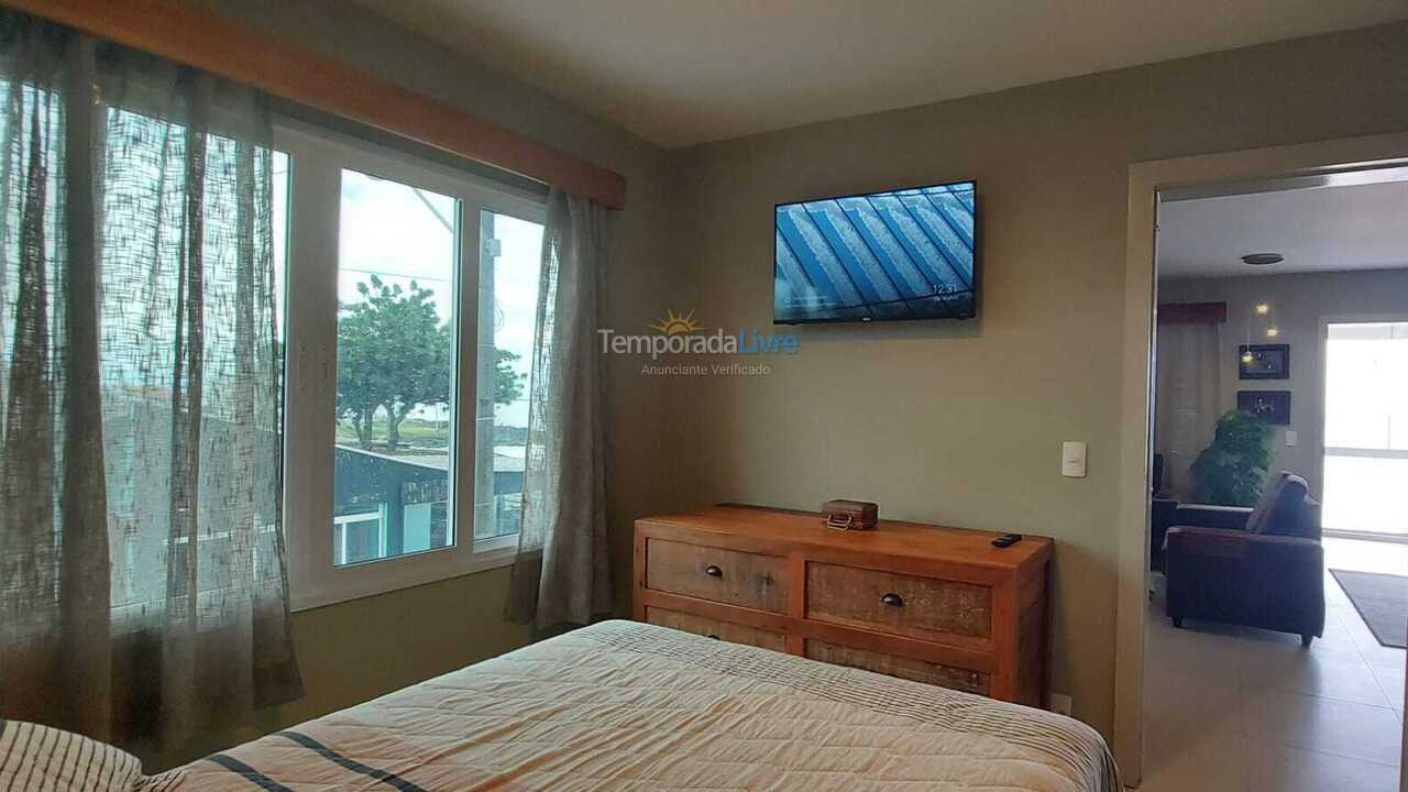 Casa para alquiler de vacaciones em Barra Velha (Praia do Tabuleiro)