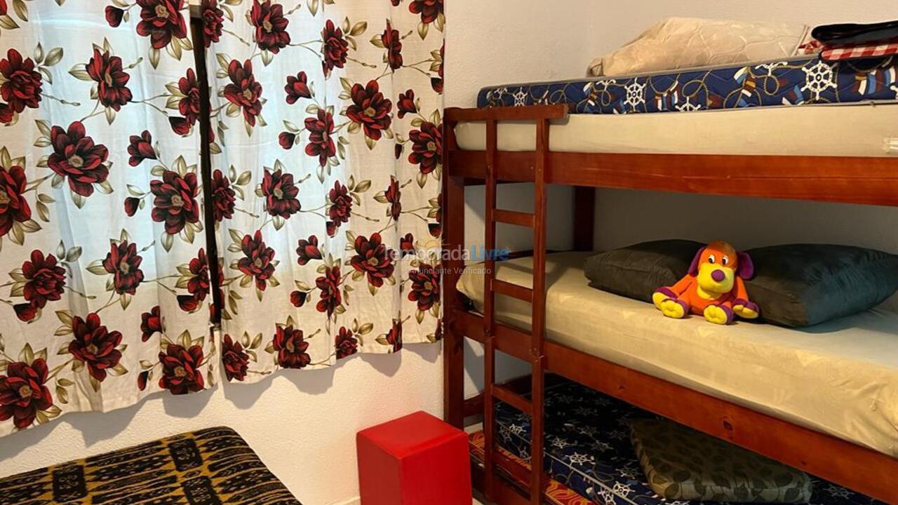 Casa para alquiler de vacaciones em Praia Grande (Vila Mar)