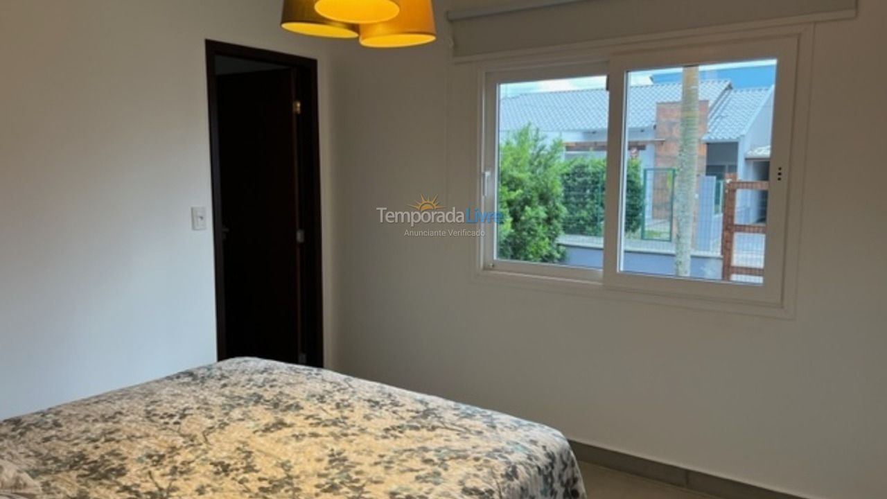 Casa para aluguel de temporada em São Francisco do Sul (Prainha)