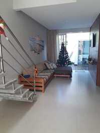 Beautiful Townhouse with 1 suite with AC, 4 more bedrooms, WI-FI, 120m sea