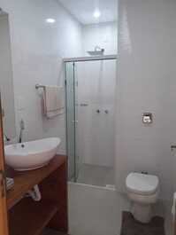 Beautiful Townhouse with 1 suite with AC, 4 more bedrooms, WI-FI, 120m sea