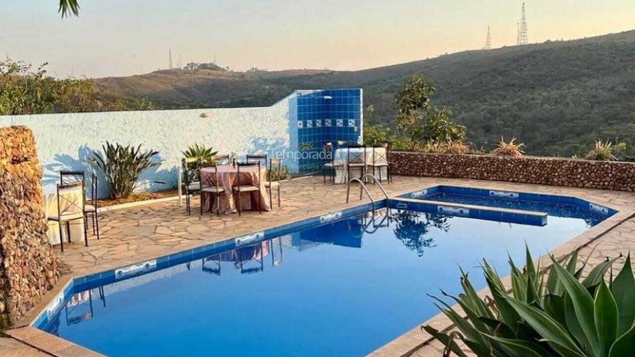 Granja para alquiler de vacaciones em Sete Lagoas (Serra de Santa Helena)