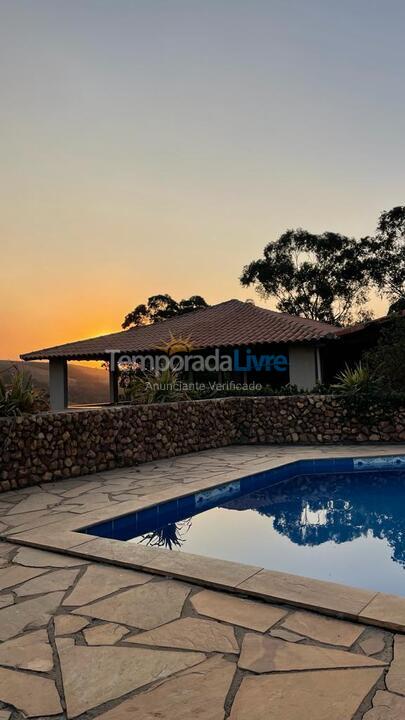 Granja para alquiler de vacaciones em Sete Lagoas (Serra de Santa Helena)