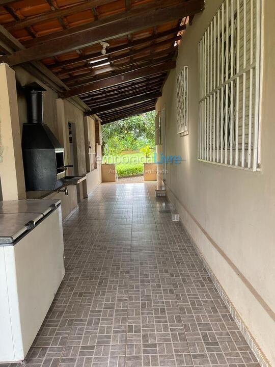 Granja para alquiler de vacaciones em Sete Lagoas (Serra de Santa Helena)