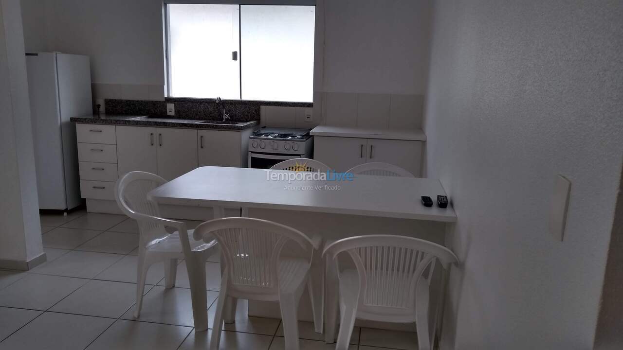 Apartamento para aluguel de temporada em Florianopolis (Praia dos Ingleses)