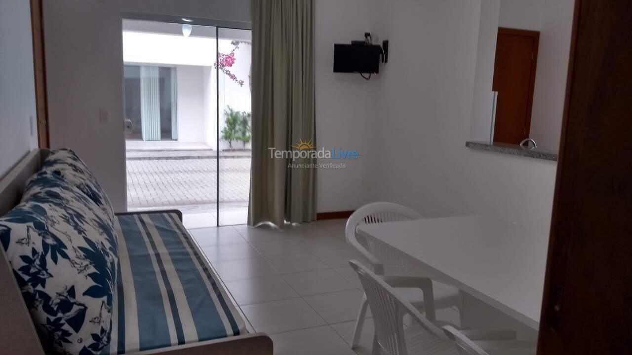 Apartamento para aluguel de temporada em Florianopolis (Praia dos Ingleses)