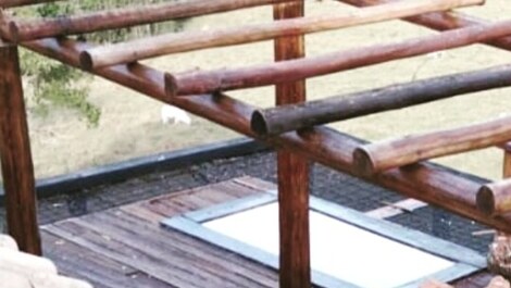 Deque com ofurô e rede horizontal 