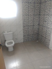 Rustic farmhouse ideal for resting.