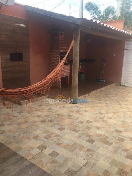 Casa para aluguel de temporada em Armação dos Búzios (Praia de Tucuns)