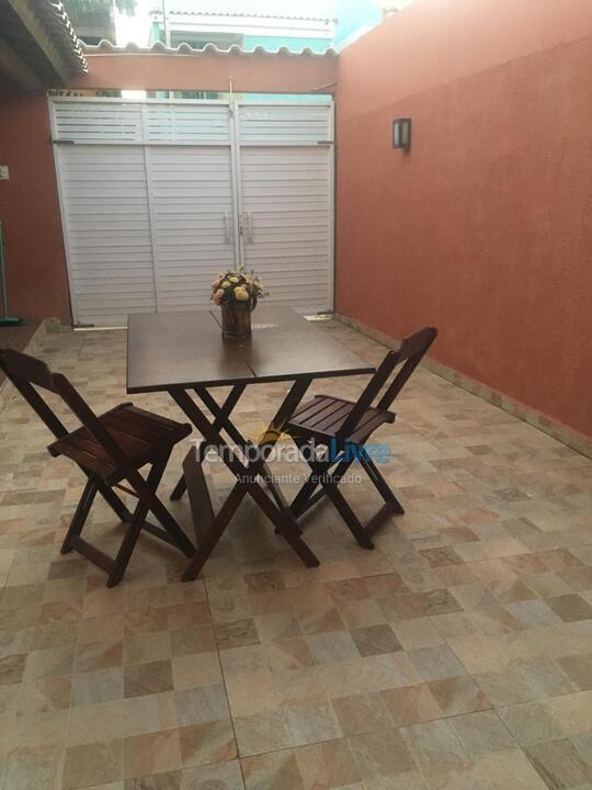 Casa para aluguel de temporada em Armação dos Búzios (Praia de Tucuns)