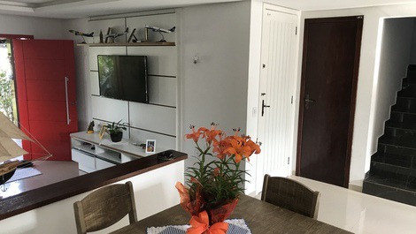 House 3 bedrooms 200m from the sea